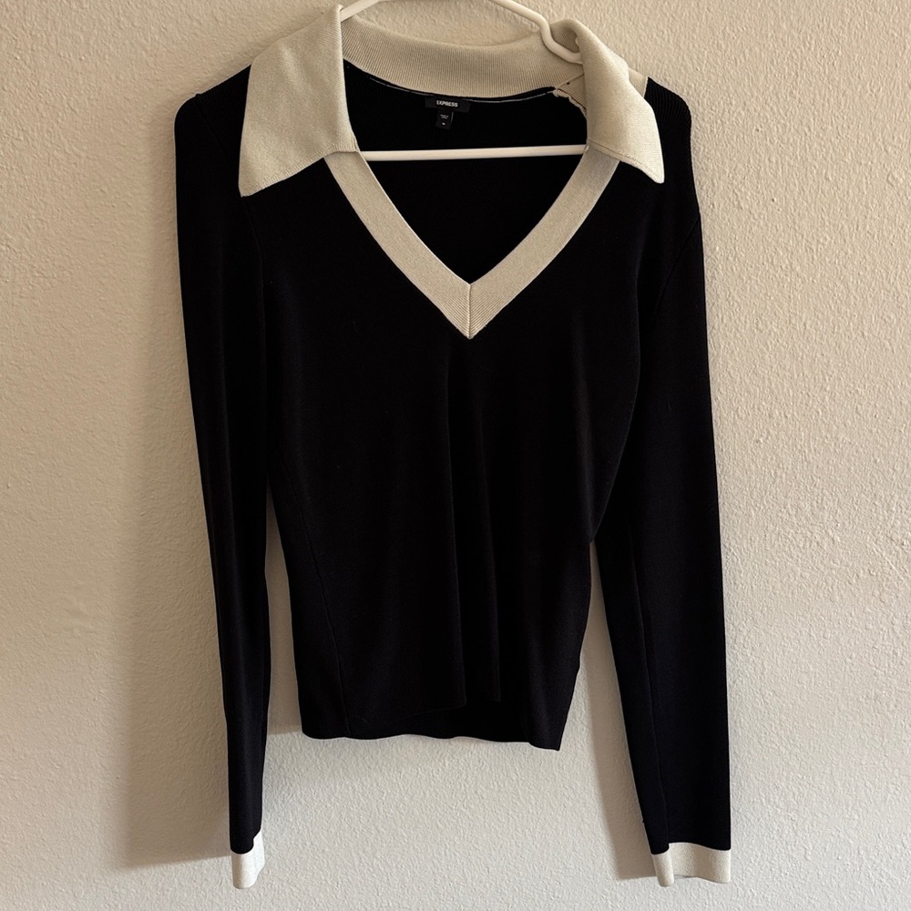 Women’s polo sweater